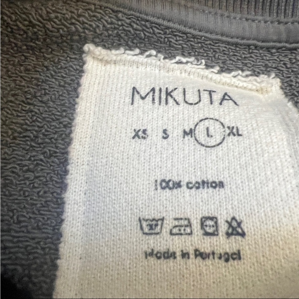Mikuta sweatshirt - Picture 5 of 6